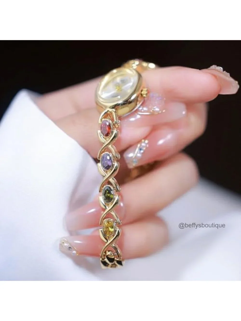 Vintage Gold Oval Dial Crystal Bracelet Watch Women Quartz